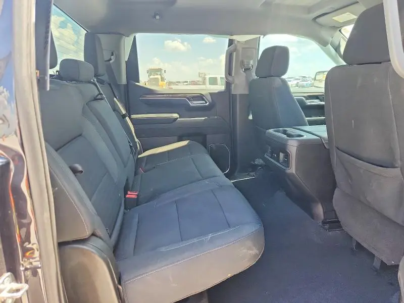 2023 CHEVROLET SILVERADO K1500 RST  