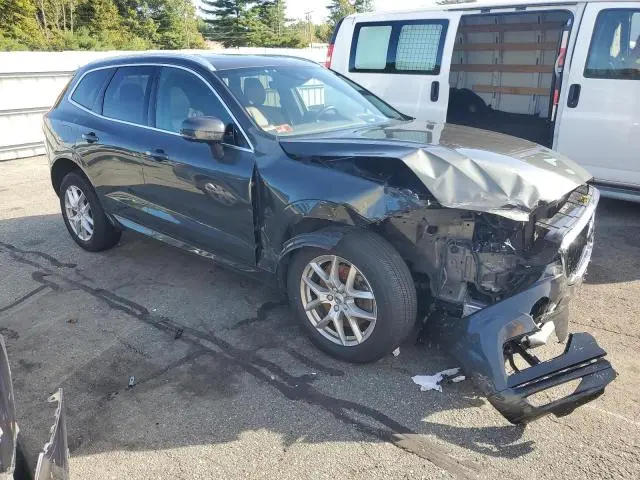 2021 VOLVO XC60 T6 MOMENTUM  