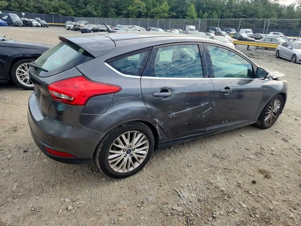 2016 FORD FOCUS TITANIUM  