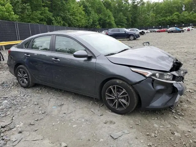 2022 KIA FORTE FE  