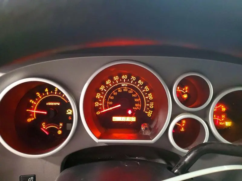 2010 TOYOTA TUNDRA GRADE  