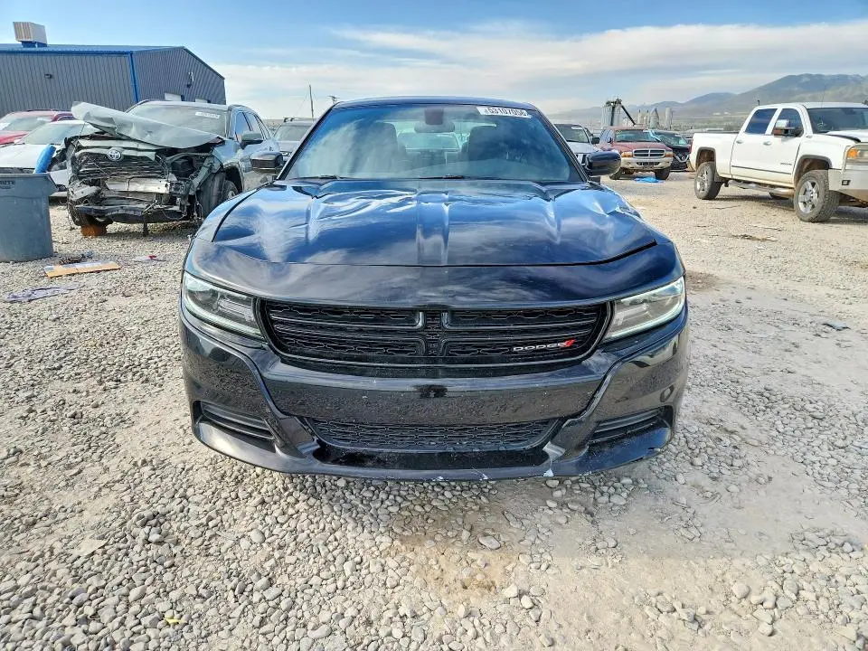 2020 DODGE CHARGER SXT  
