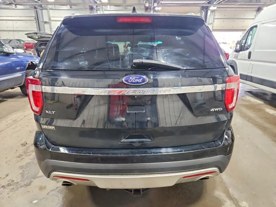2016 FORD EXPLORER XLT  