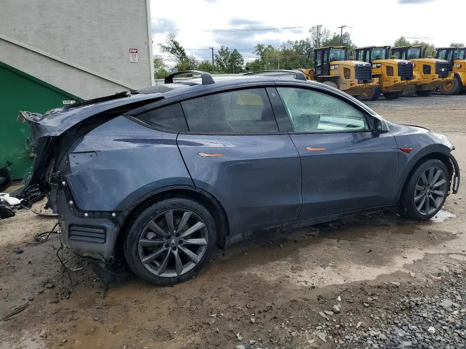 2022 TESLA MODEL Y   
