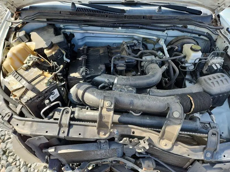 2016 NISSAN FRONTIER S  