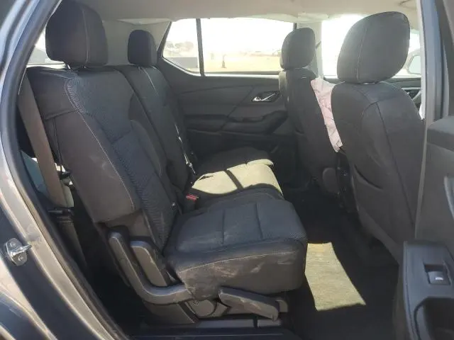 2020 CHEVROLET TRAVERSE LS  