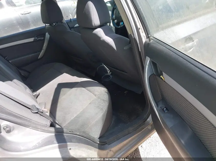 2011 CHEVROLET AVEO 1LT
