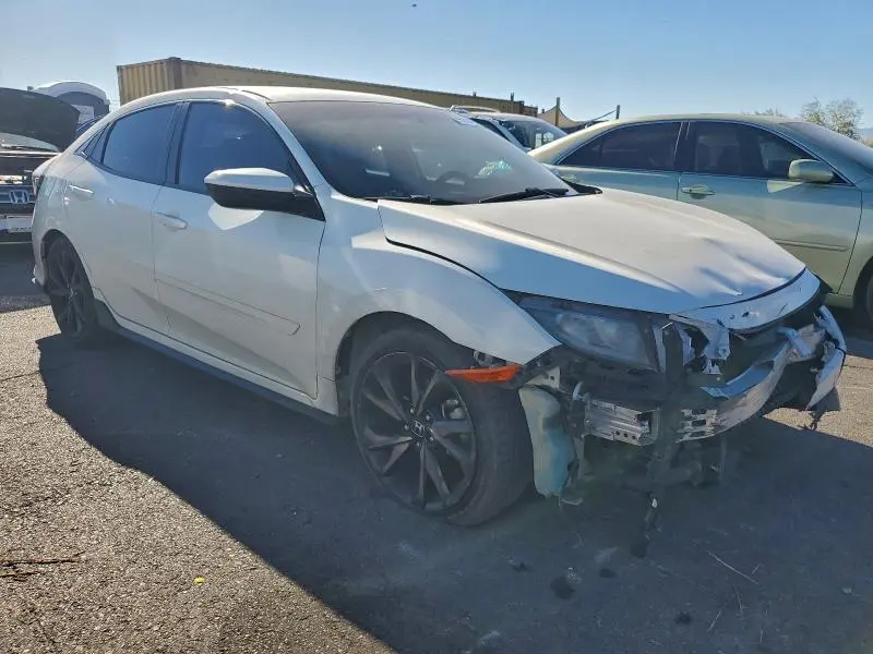 2018 HONDA CIVIC SPORT  