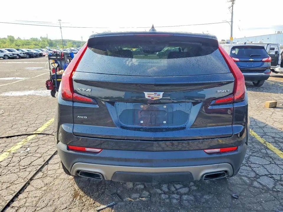2020 CADILLAC XT4 PREMIUM LUXURY  