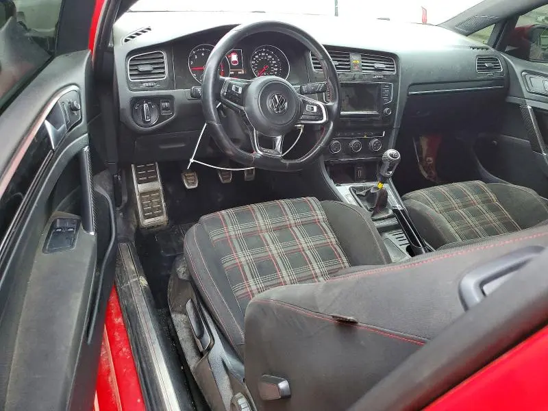 2015 VOLKSWAGEN GTI   