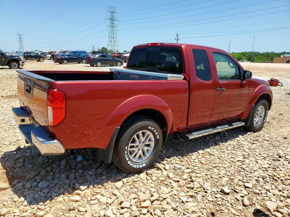 2017 NISSAN FRONTIER SV  