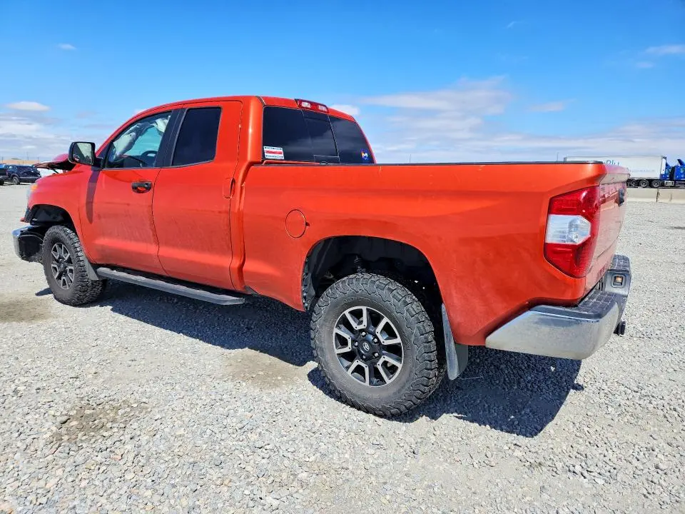 2017 TOYOTA TUNDRA SR5  