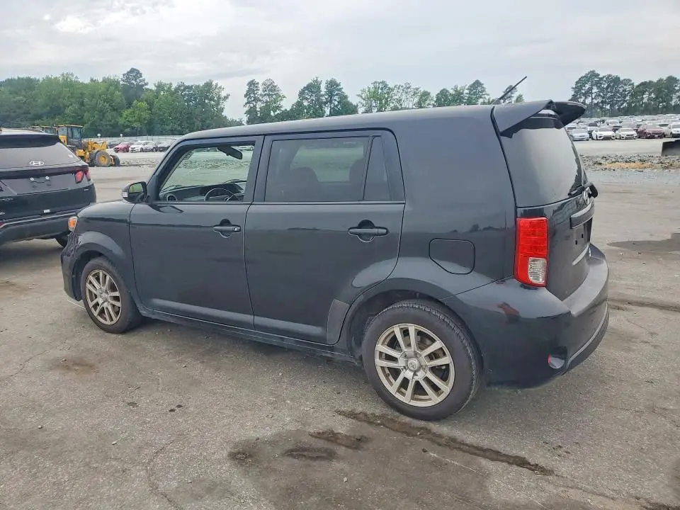 2013 SCION XB BASE  