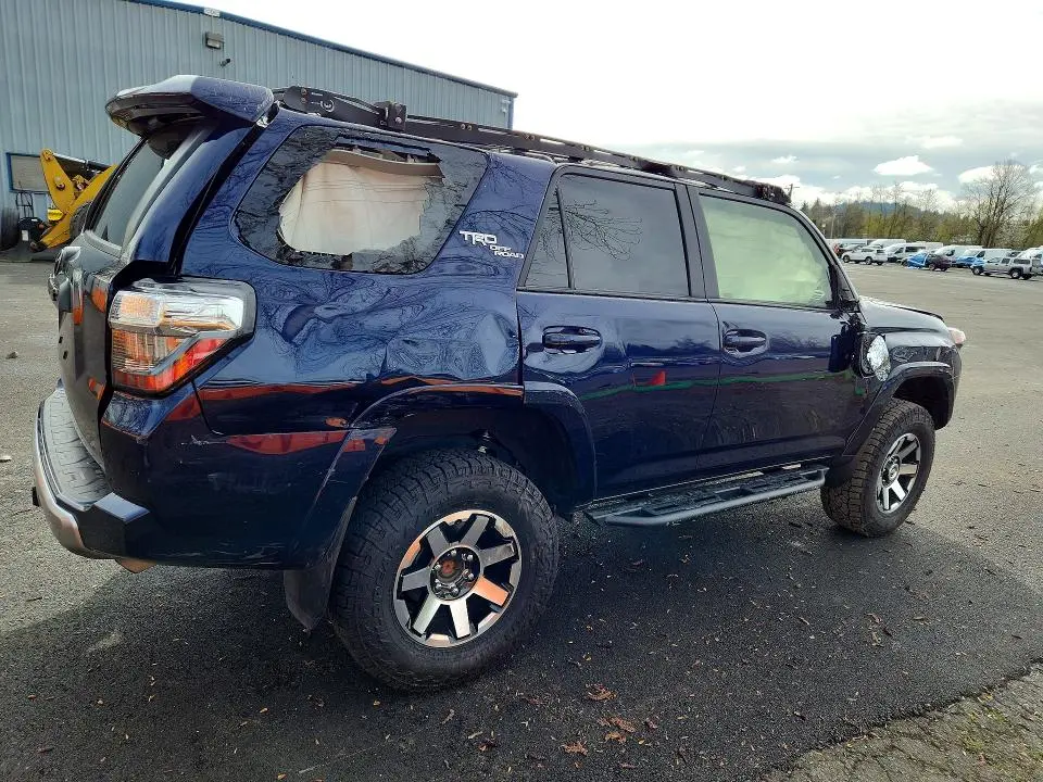 2024 TOYOTA 4RUNNER TRD OFF-ROAD PREMIUM  