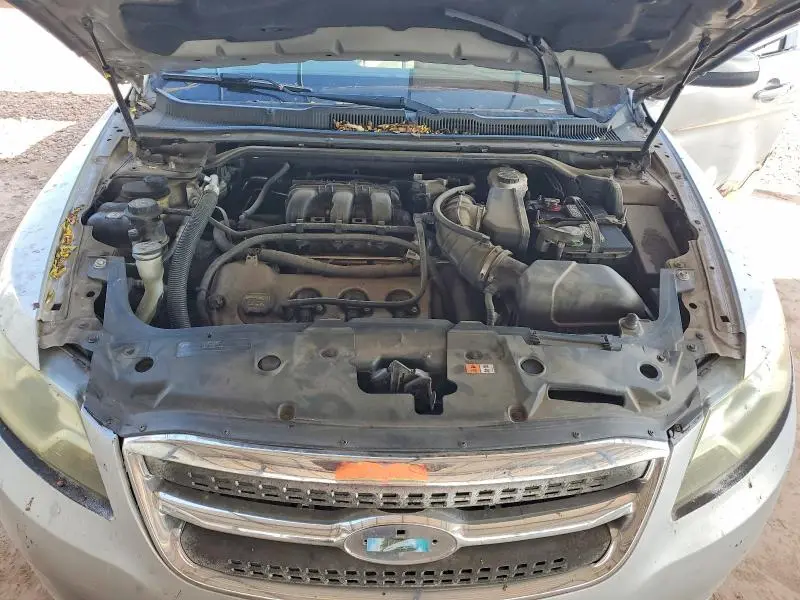 2010 FORD TAURUS SEL  