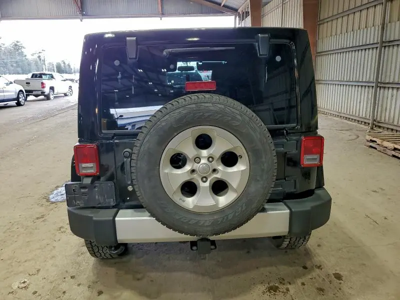 2014 JEEP WRANGLER UNLIMITED SAHARA  