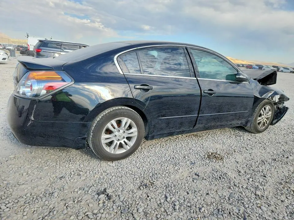 2010 NISSAN ALTIMA BASE  