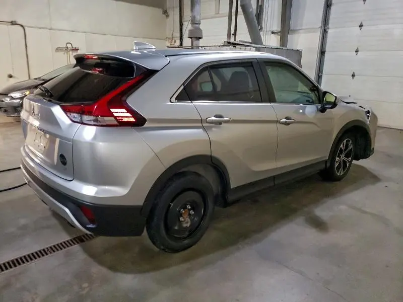 2022 MITSUBISHI ECLIPSE CROSS SE  