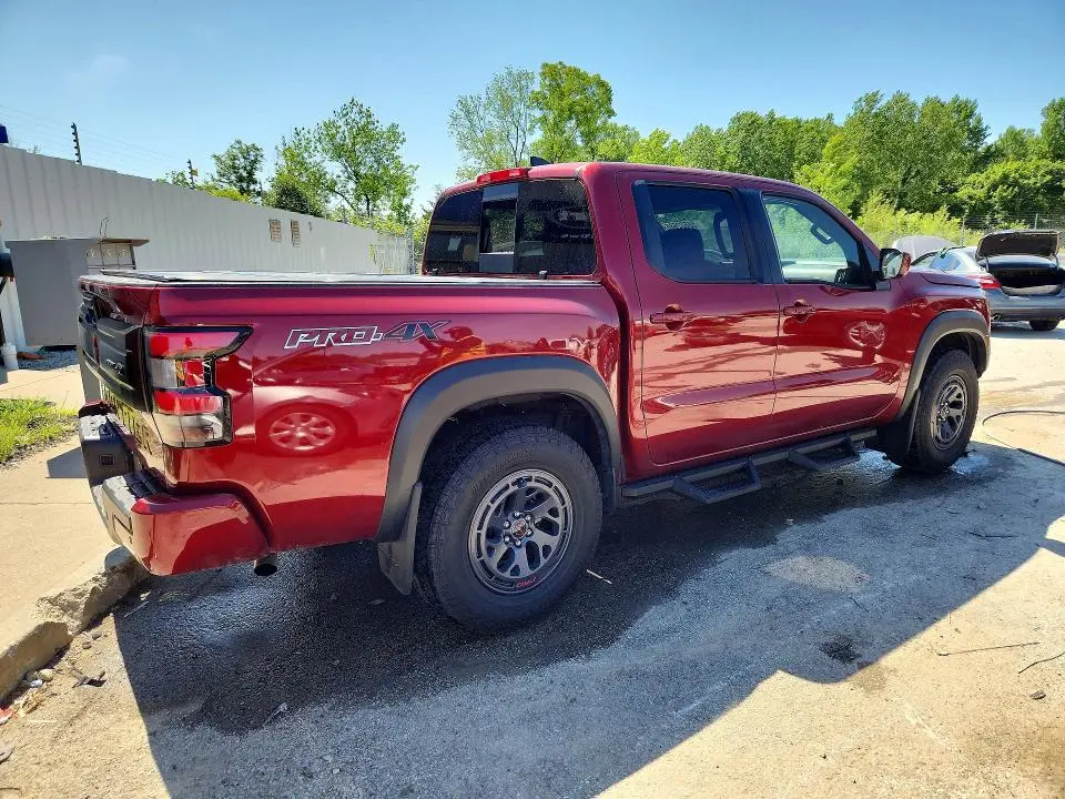2025 NISSAN FRONTIER PRO-4X  