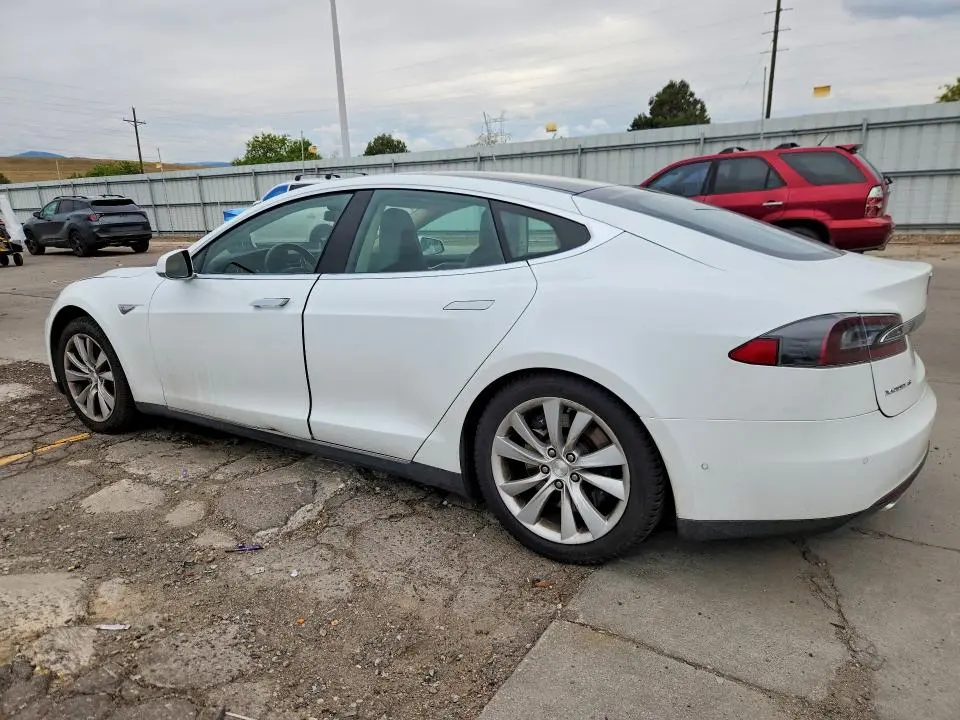 2015 TESLA MODEL S 70D  