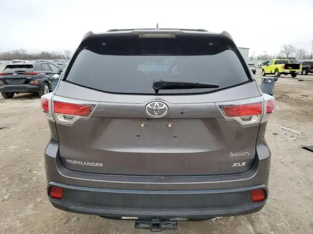 2015 TOYOTA HIGHLANDER XLE  