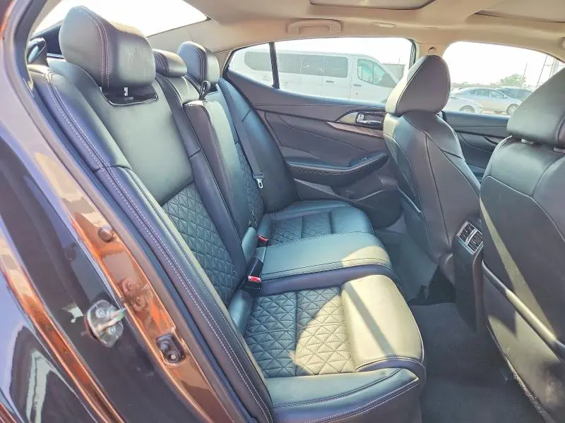 2017 NISSAN MAXIMA PLATINUM  