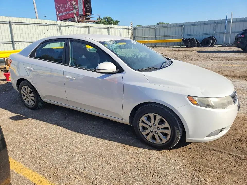 2011 KIA FORTE EX  