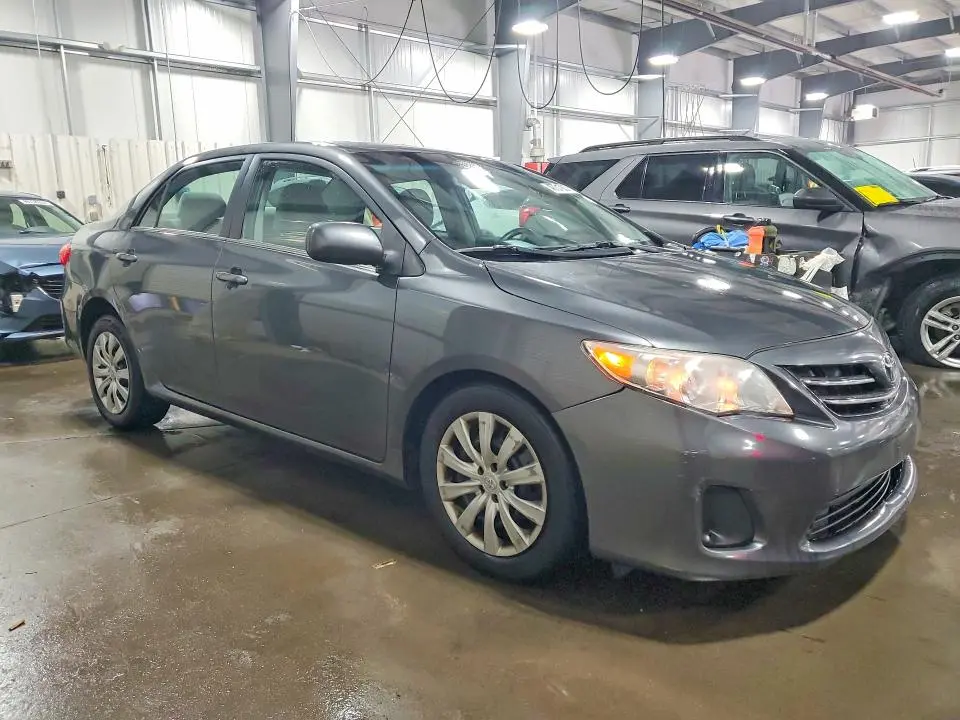 2013 TOYOTA COROLLA LE  