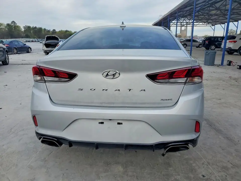 2018 HYUNDAI SONATA SPORT  