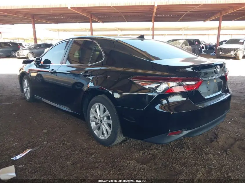 2022 TOYOTA CAMRY LE