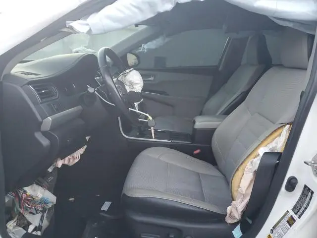 2016 TOYOTA CAMRY LE  