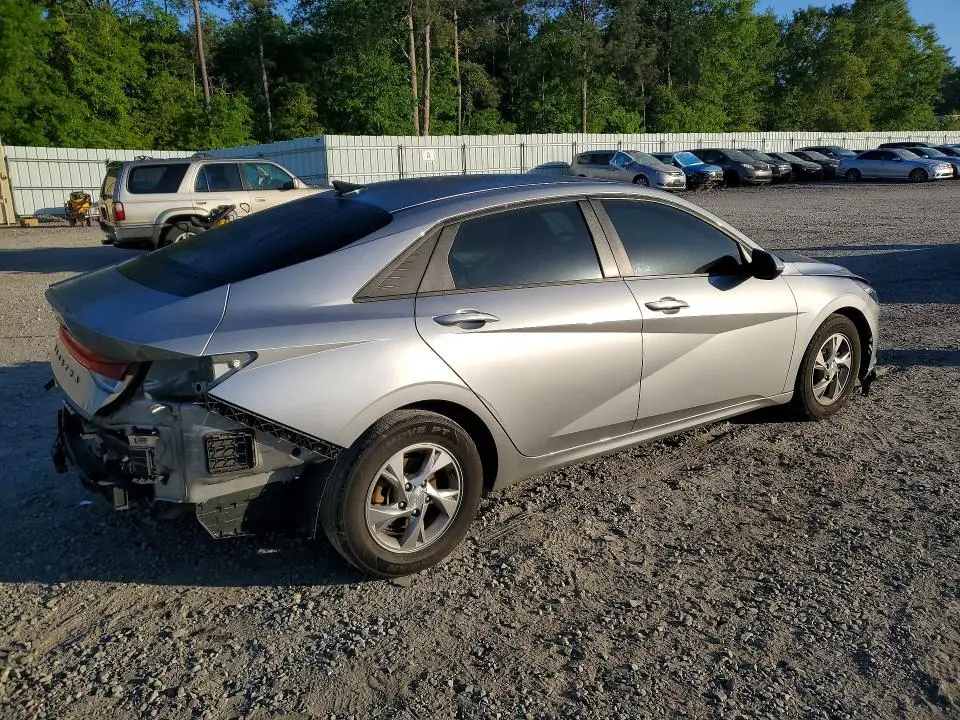 2021 HYUNDAI ELANTRA SE  