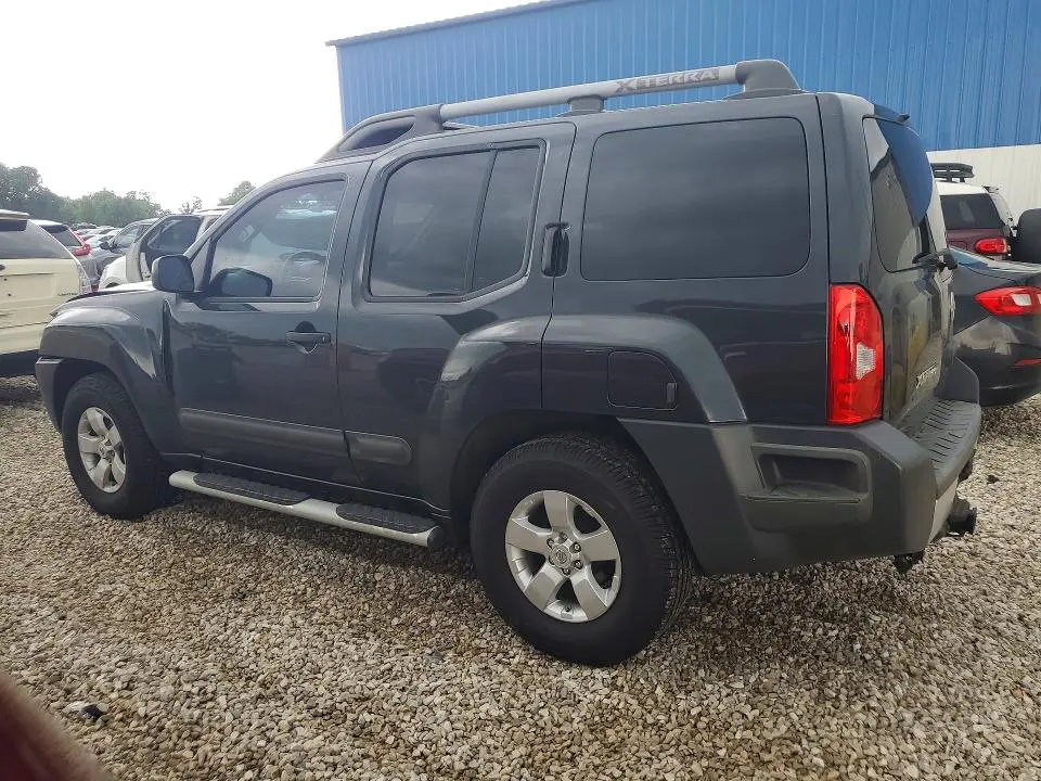 2013 NISSAN XTERRA X  