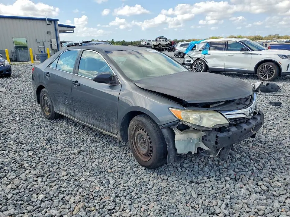 2012 TOYOTA CAMRY LE  