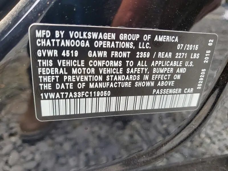 2015 VOLKSWAGEN PASSAT S  