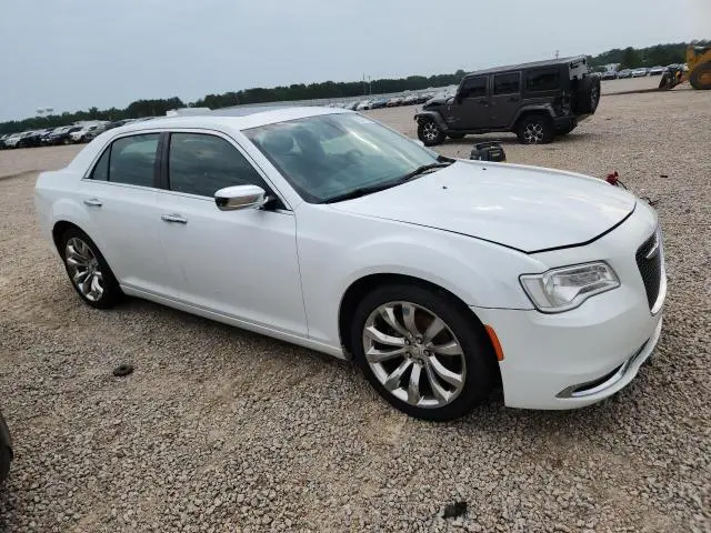 2020 CHRYSLER 300 LIMITED  