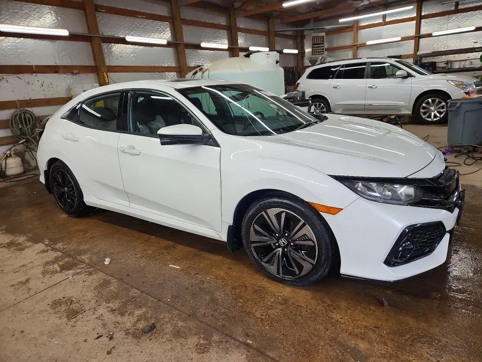2017 HONDA CIVIC EX  