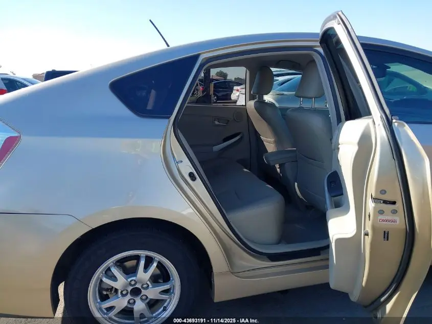 2010 TOYOTA PRIUS IV