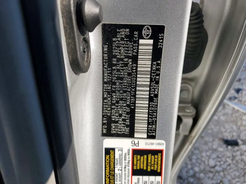 2012 TOYOTA CAMRY LE  