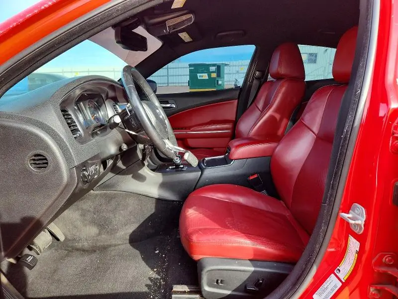2013 DODGE CHARGER SXT  