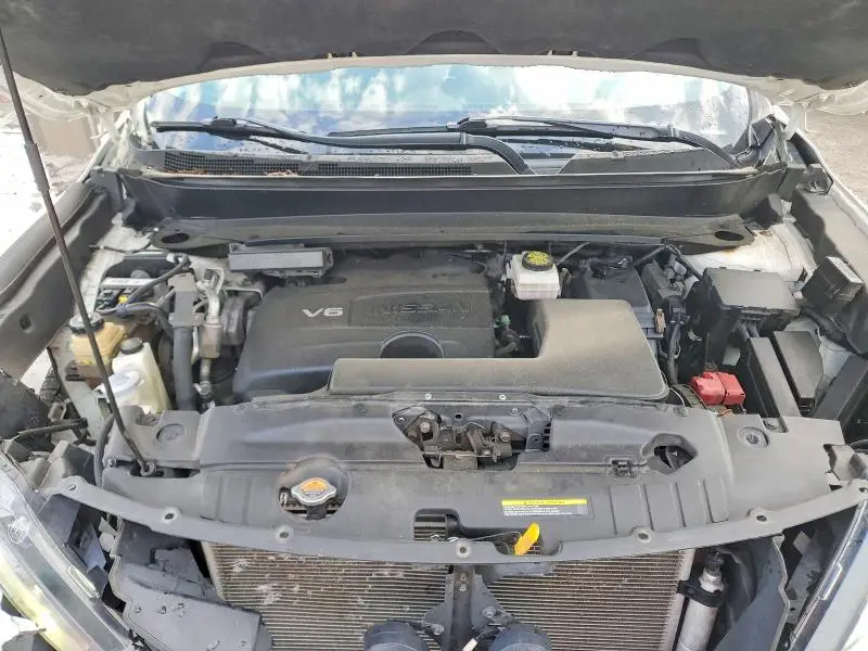 2017 NISSAN PATHFINDER PLATINUM  