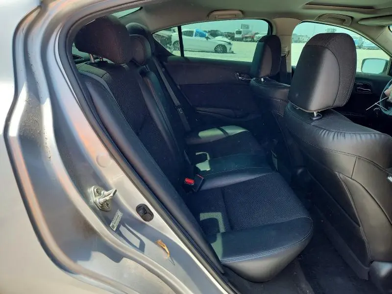 2013 ACURA ILX 20  