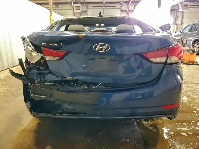 2014 HYUNDAI ELANTRA SE  