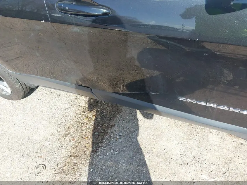 2015 JEEP CHEROKEE SPORT