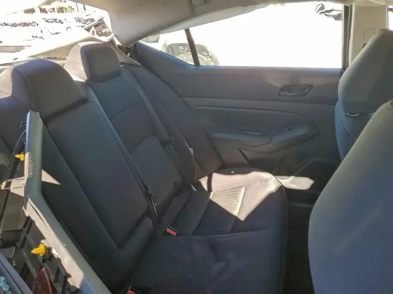 2024 NISSAN ALTIMA SV  