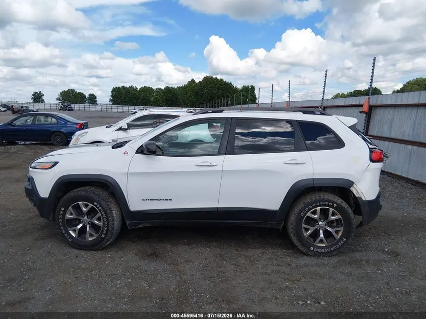2016 JEEP CHEROKEE TRAILHAWK