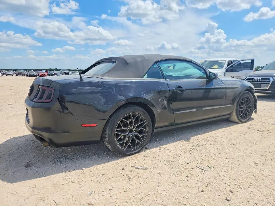 2014 FORD MUSTANG   