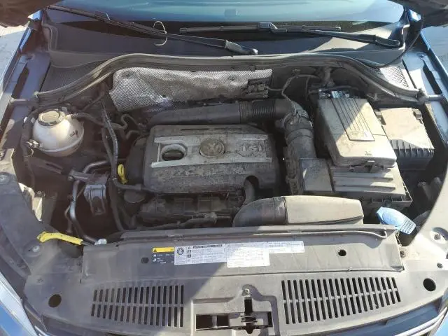 2017 VOLKSWAGEN TIGUAN S  