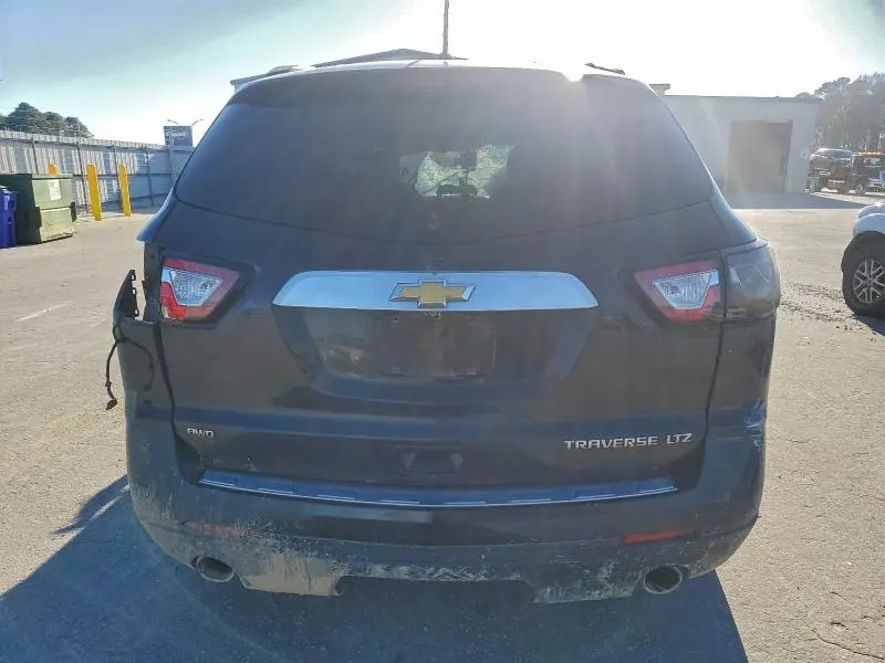 2015 CHEVROLET TRAVERSE LTZ  