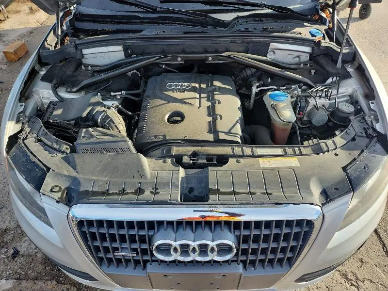 2011 AUDI Q5 PREMIUM  